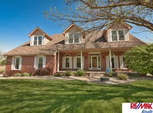 16676 S St, Omaha, NE 68135