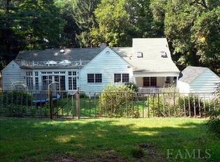 869 Hardscrabble Rd, Chappaqua, NY 10514
