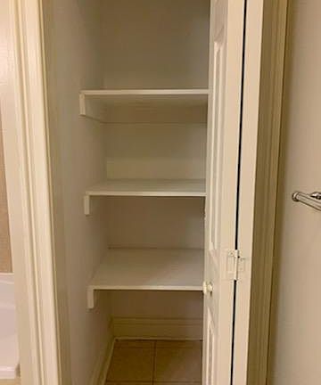 2nd image of 627 High St APT B