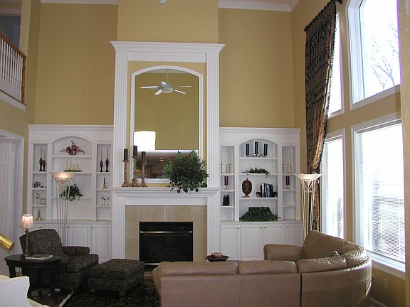 5th image of 6956 Southampton Ln