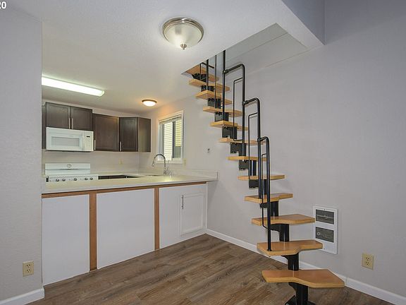 5th image of 6904 NE 43rd St Unit 9-A