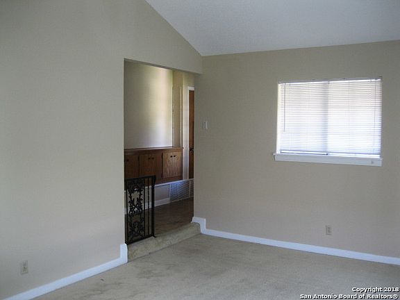 3rd image of 5822 Kettering Dr