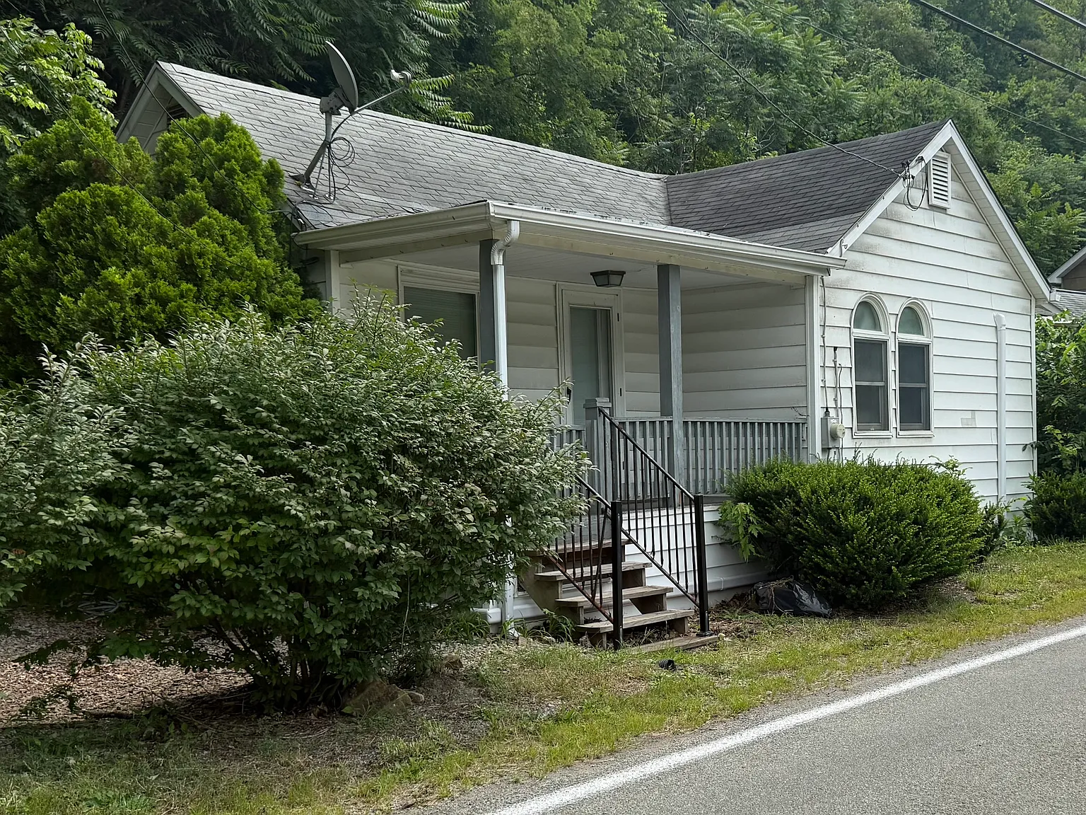 2 bed, $975 — Photo 3
