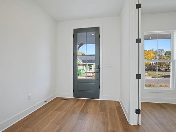 5th image of 7063 Dornell Ct