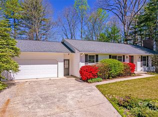 60 S Hill Dr, Brevard, NC 28712