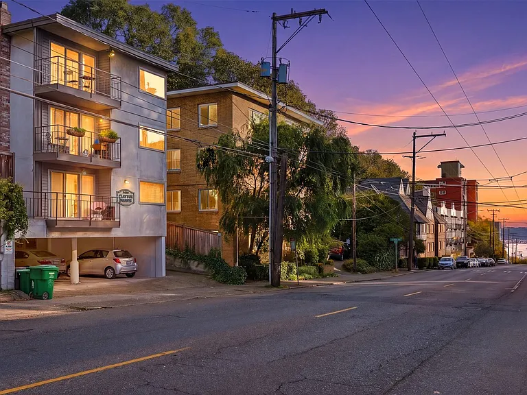 1408 Queen Anne Ave N — Photo 10