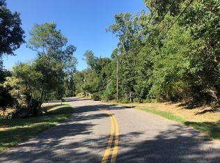 19 Strawberry Ln, Shelter Island, NY 11964