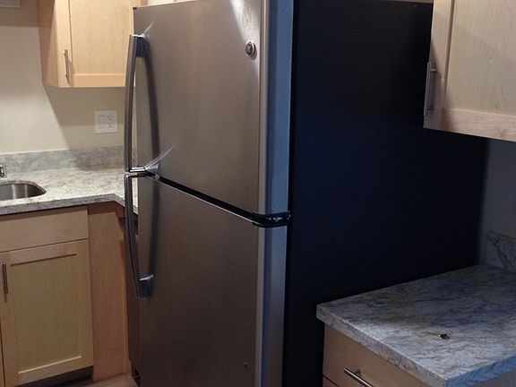 5th image of 205 Monte Diablo Ave APT 2A
