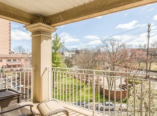 547 Gorge Rd APT 4B, Cliffside Park, NJ 07010