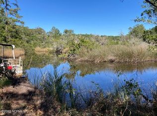 324 Clearview Dr, Holly Ridge, NC 28445