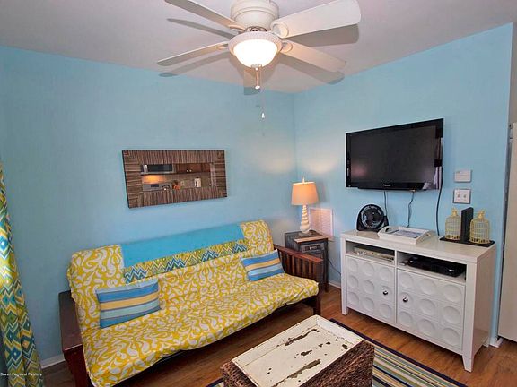 4th image of 2204 Grand Central Ave APT 16