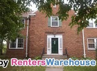 814 5th St SE APT 2, Minneapolis, MN 55414