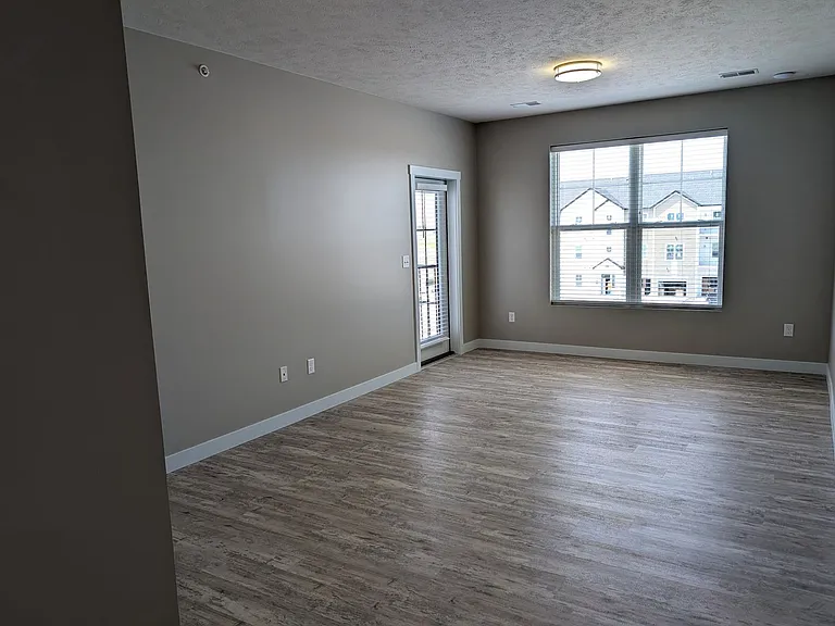 3418 Brecken St — Photo 34