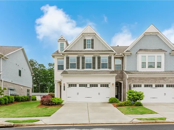 2089 Lanier Harbor Point #2089, Buford, GA 30518