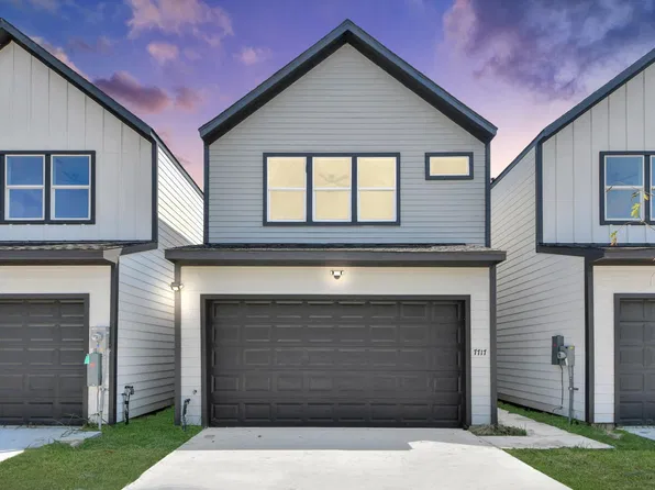7717 Bowen St, Houston, TX 77051