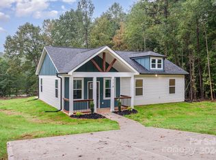 114 Crestbrook Cir, Shelby, NC 28152