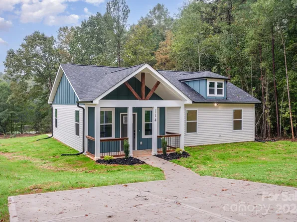 114 Crestbrook Cir, Shelby, NC 28152