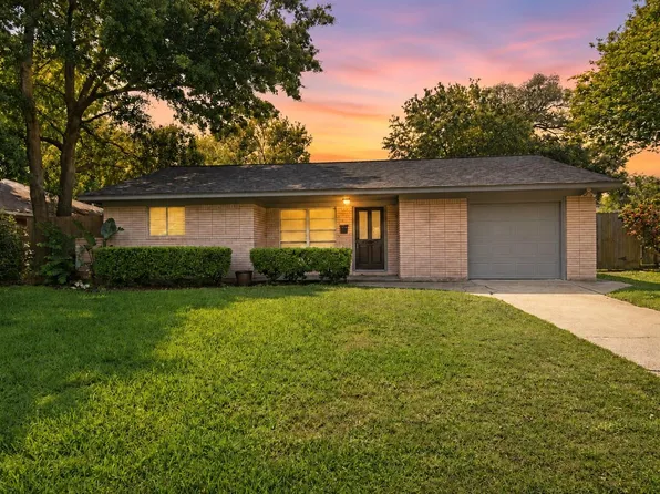 2614 Willowby Dr, Houston, TX 77008