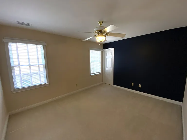 4224 Evergreen Dr — Photo 17