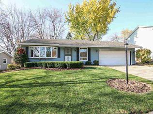 2610 Canterbury Rd, Madison, WI 53711