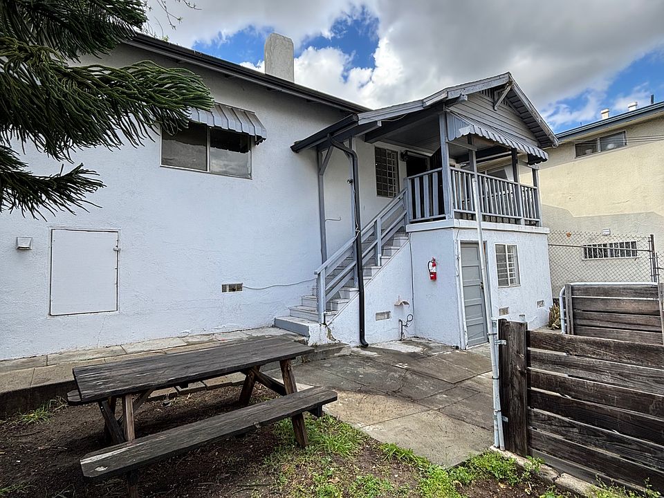 1st image of 434 1/2 Solano Ave #H