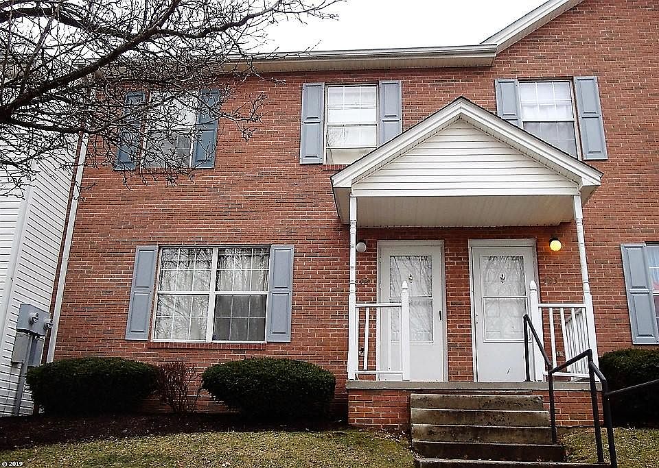 1st image of 421 Laurence Ln