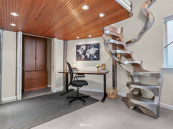 2nd image of 621 5th Ave N APT 102