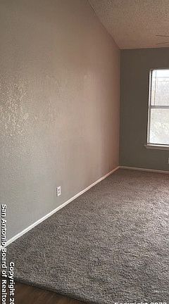 3rd image of 515 Humble Ave APT 106