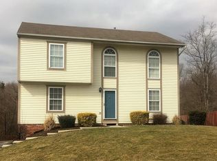 515 Hoover Dr, Apollo, PA 15613
