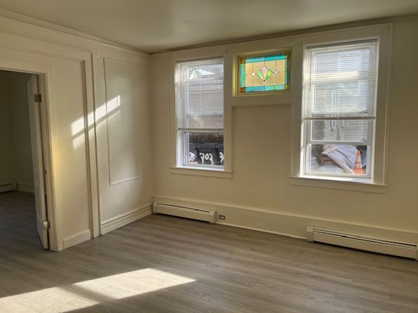 32-34 Halstead St #1