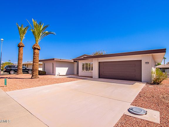 3rd image of 9517 W HIDDEN VALLEY Circle N