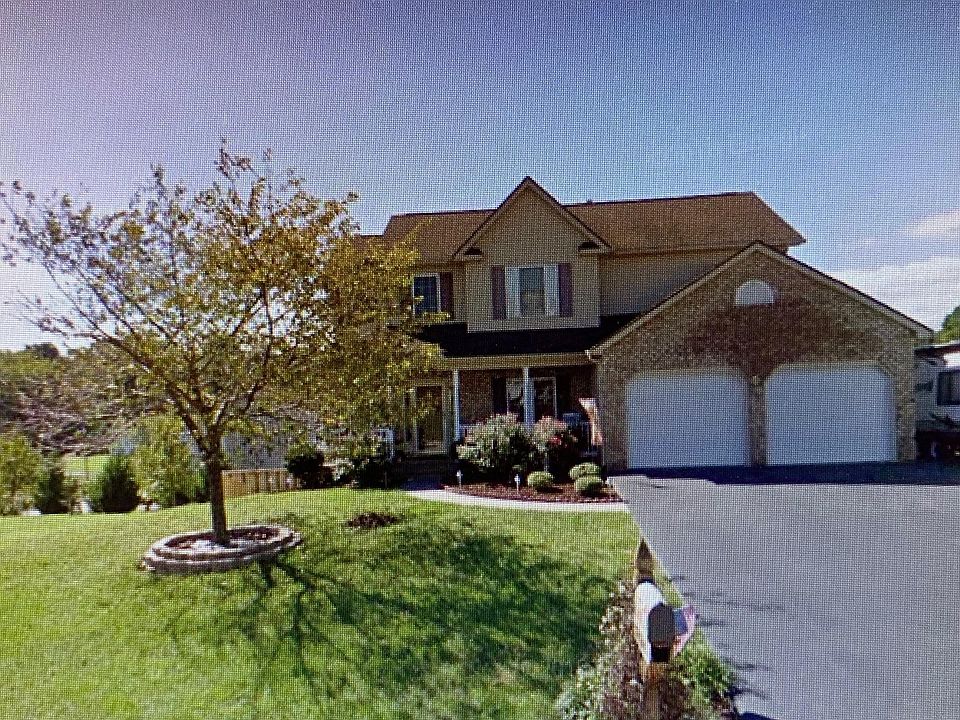 1st image of 2808 Chateau Ct