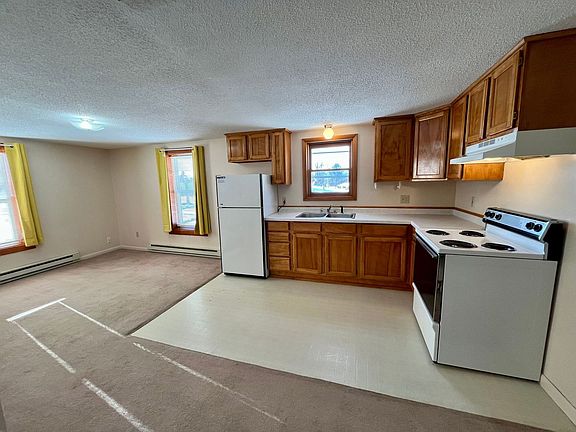 5th image of 200 E Division St APT 2S