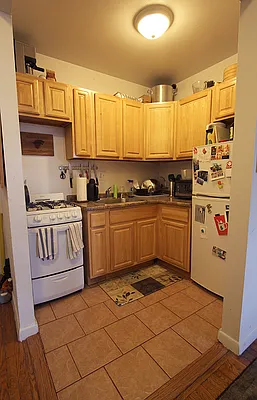 Rented by City Heights Realty | media 29