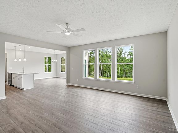 5th image of 1204 Eagle Blvd