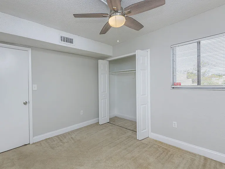 Winter Park Woods Apartments — Photo 36