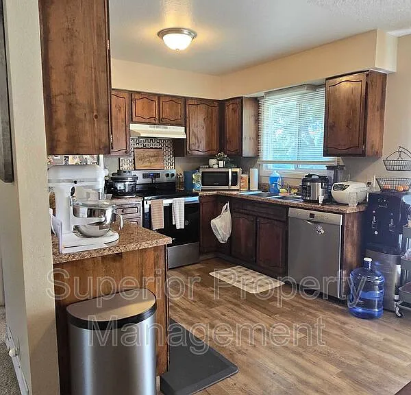 4800 King Arthur Way — Photo 2