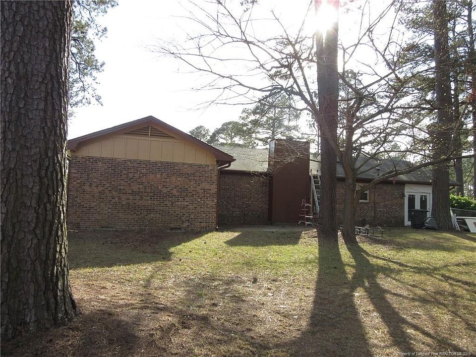2nd image of 703 York Rd