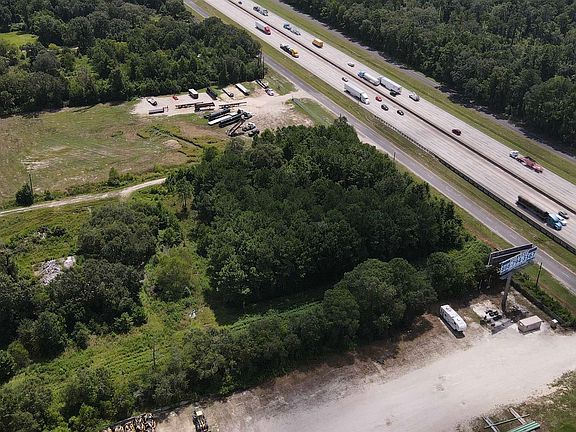 4th image of 15660 Interstate Highway 10