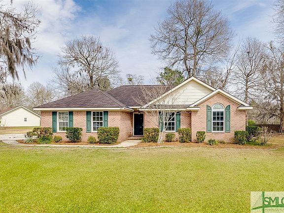 2nd image of 305 Bristol Drive