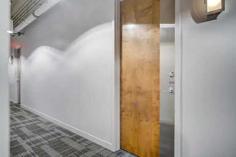 2 bed, 2.0 bath, 900 sqft, $2,900 — Photo 3