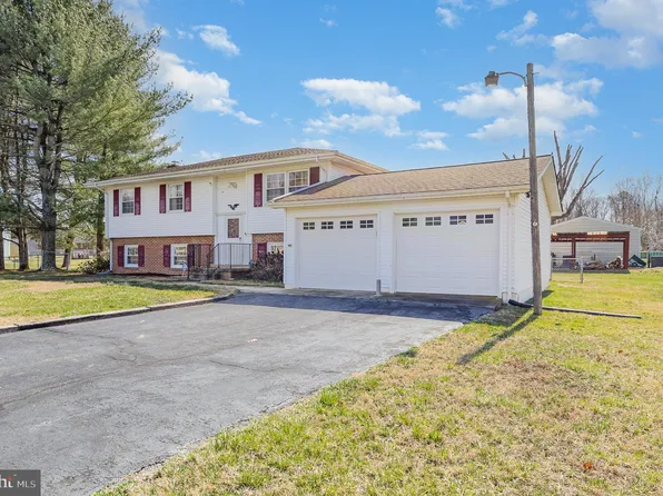 12070 Allen Ave, King George, VA 22485