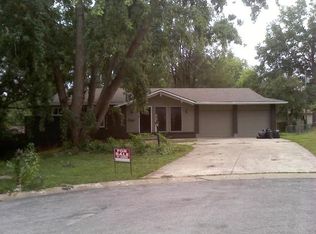 10615 W 96th St, Overland Park, KS 66214