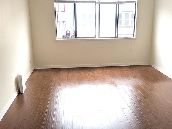2nd image of 590 Baker St APT 8