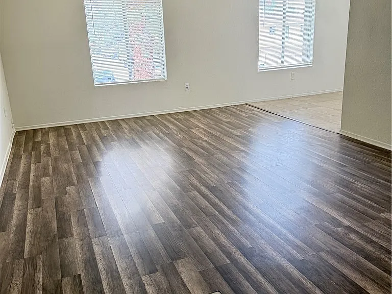420 E Blueridge Ave — Photo 3
