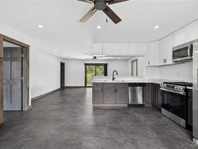 5751 Curriers Rd — Photo 11