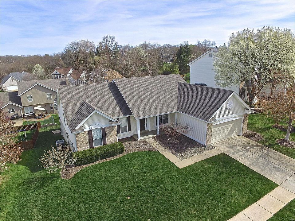 2nd image of 1137 Westrun Dr