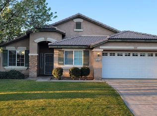 9512 Tahiti Ave, Bakersfield, CA 93311