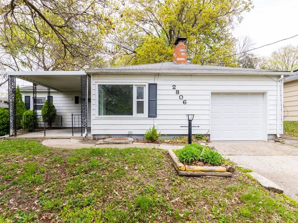 2806 Wisconsin Ave, Des Moines, IA 50317