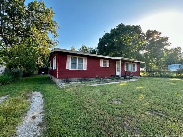 5922 W 23rd St, Tulsa, OK 74107